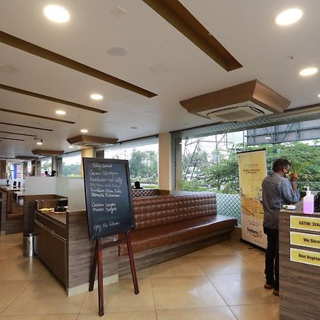 Kochi As Airport Inn מראה חיצוני תמונה