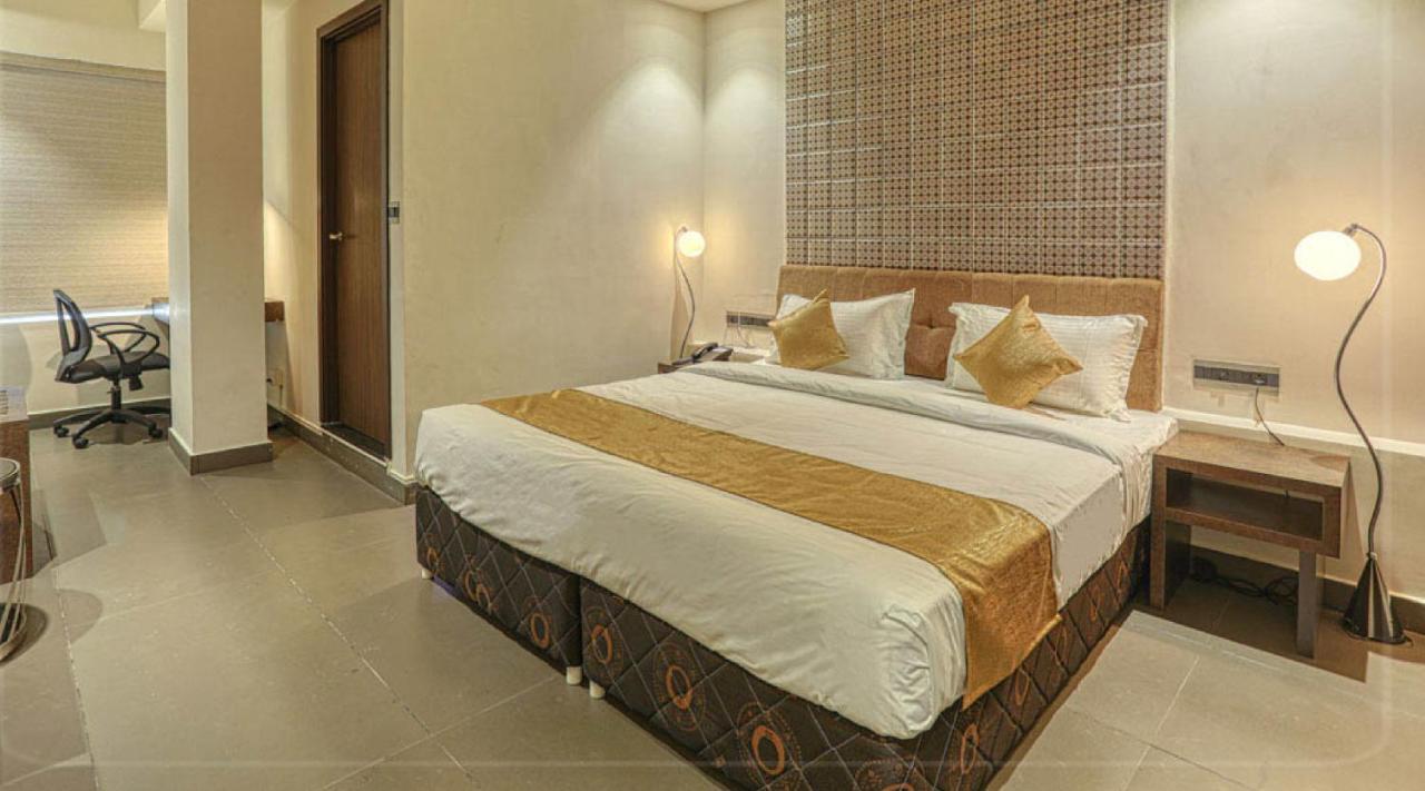 Kochi As Airport Inn מראה חיצוני תמונה
