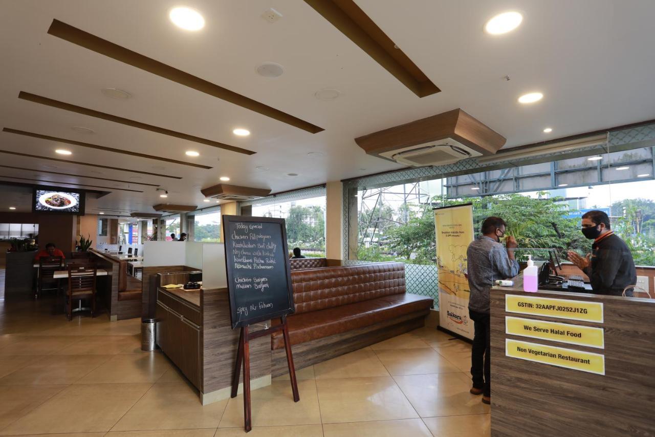 Kochi As Airport Inn מראה חיצוני תמונה